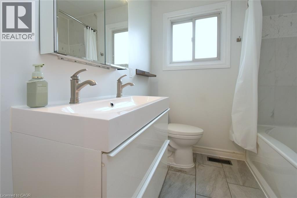 19 Nova Drive, Hamilton, Ontario  L8T 2P4 - Photo 22 - 40856114