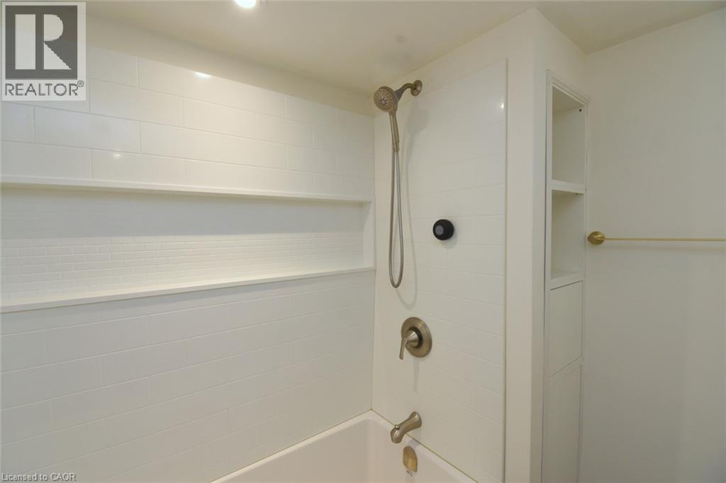 19 Nova Drive, Hamilton, Ontario  L8T 2P4 - Photo 27 - 40856114