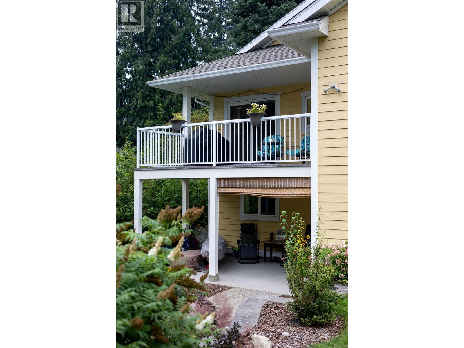 1007 Fourth Street, Nelson, British Columbia  V1L 2T5 - Photo 54 - 10397765
