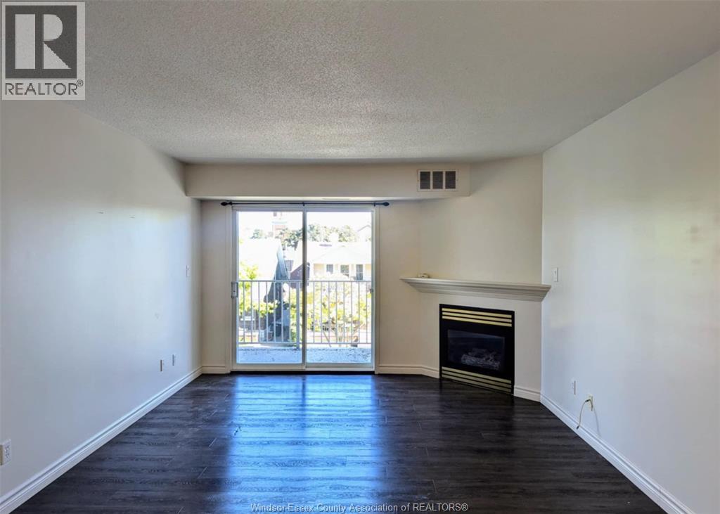 1323 Langlois Avenue Unit# 302, Windsor, Ontario  N8X 1P4 - Photo 3 - 26018280