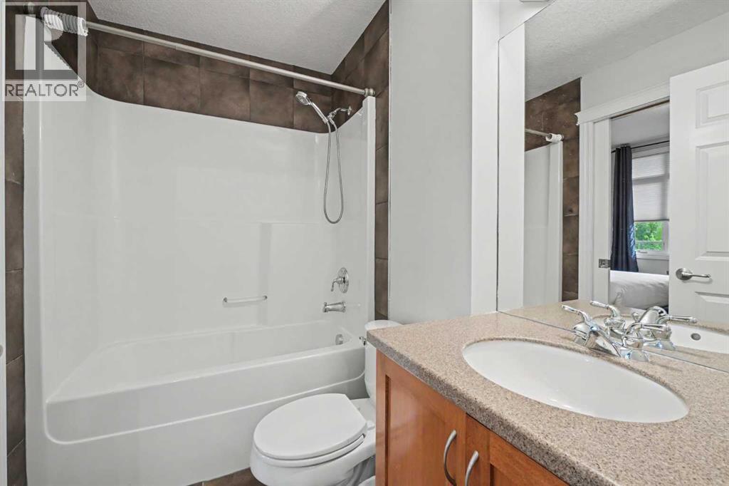 310, 930 Centre Avenue NE, Calgary, Alberta  T2E 9C8 - Photo 12 - A2336615