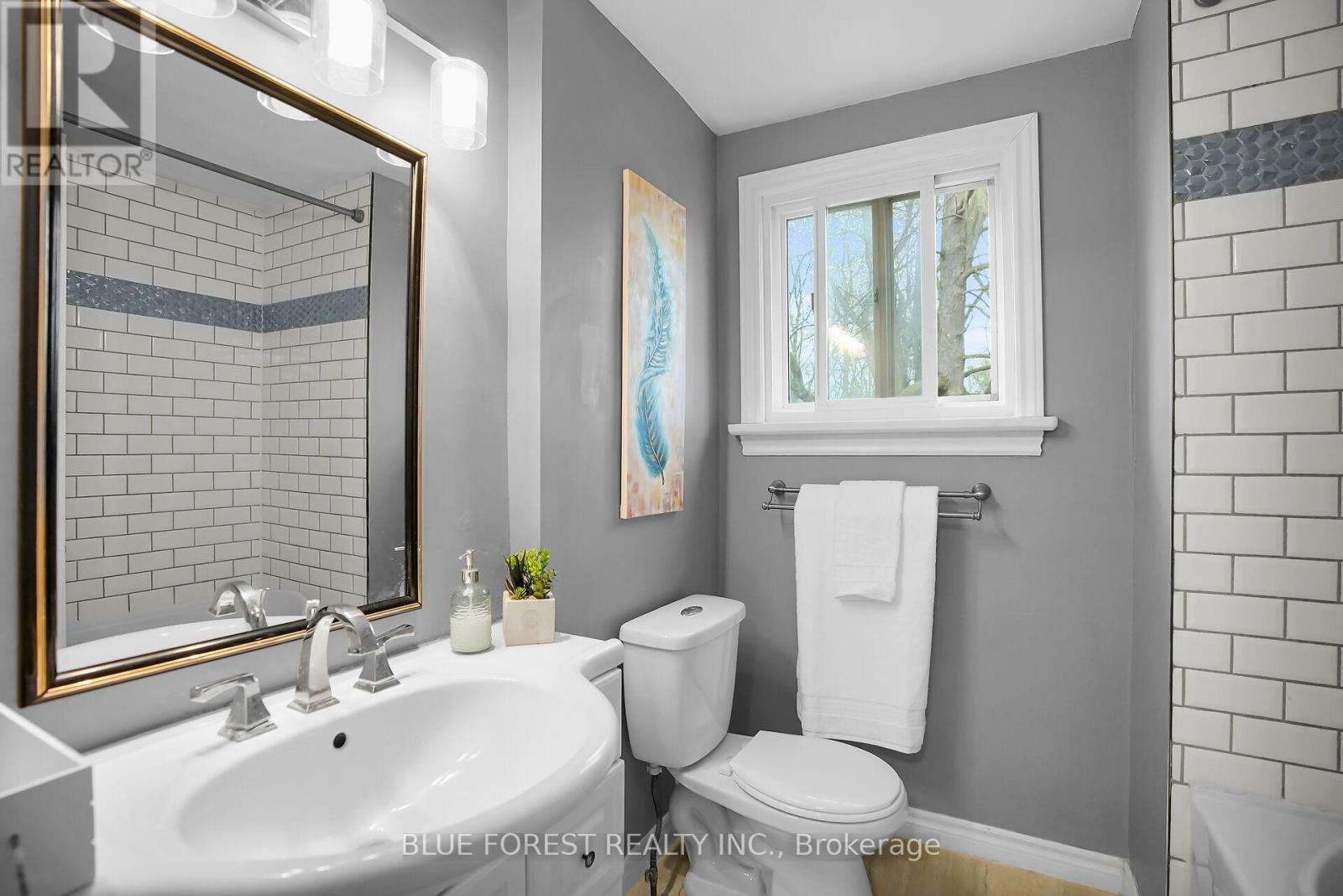 9 Ardsley Road, London North, Ontario N6G 2W3 - Photo 18 - X13683506