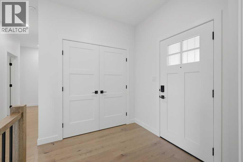 37 Maclean Close, Blackfalds, Alberta  T4M 0H4 - Photo 2 - A2304807