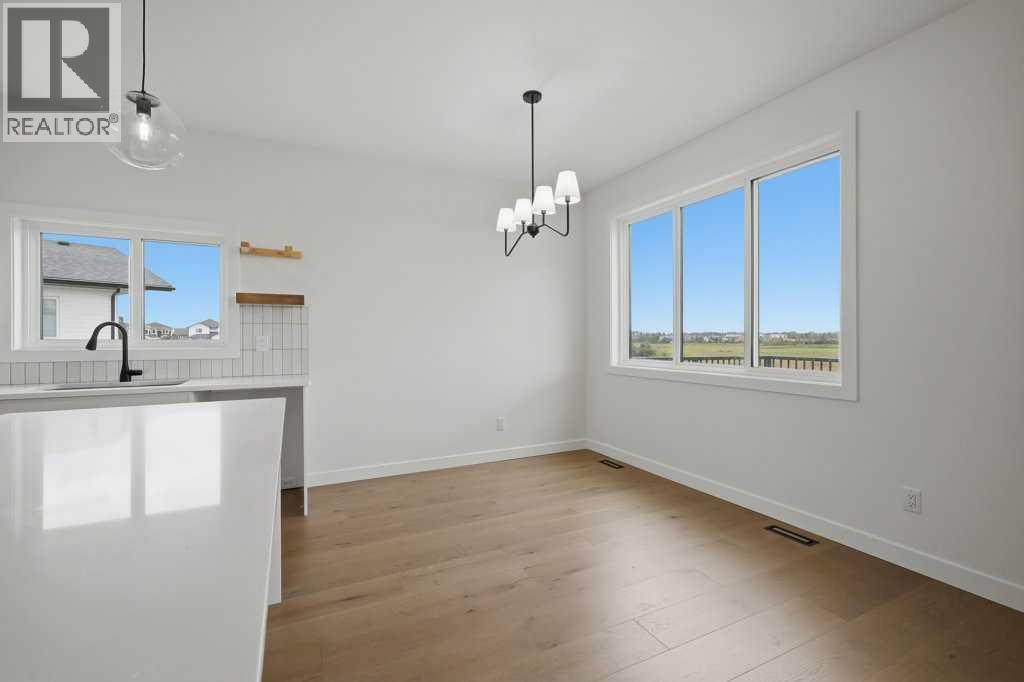 37 Maclean Close, Blackfalds, Alberta  T4M 0H4 - Photo 14 - A2304807