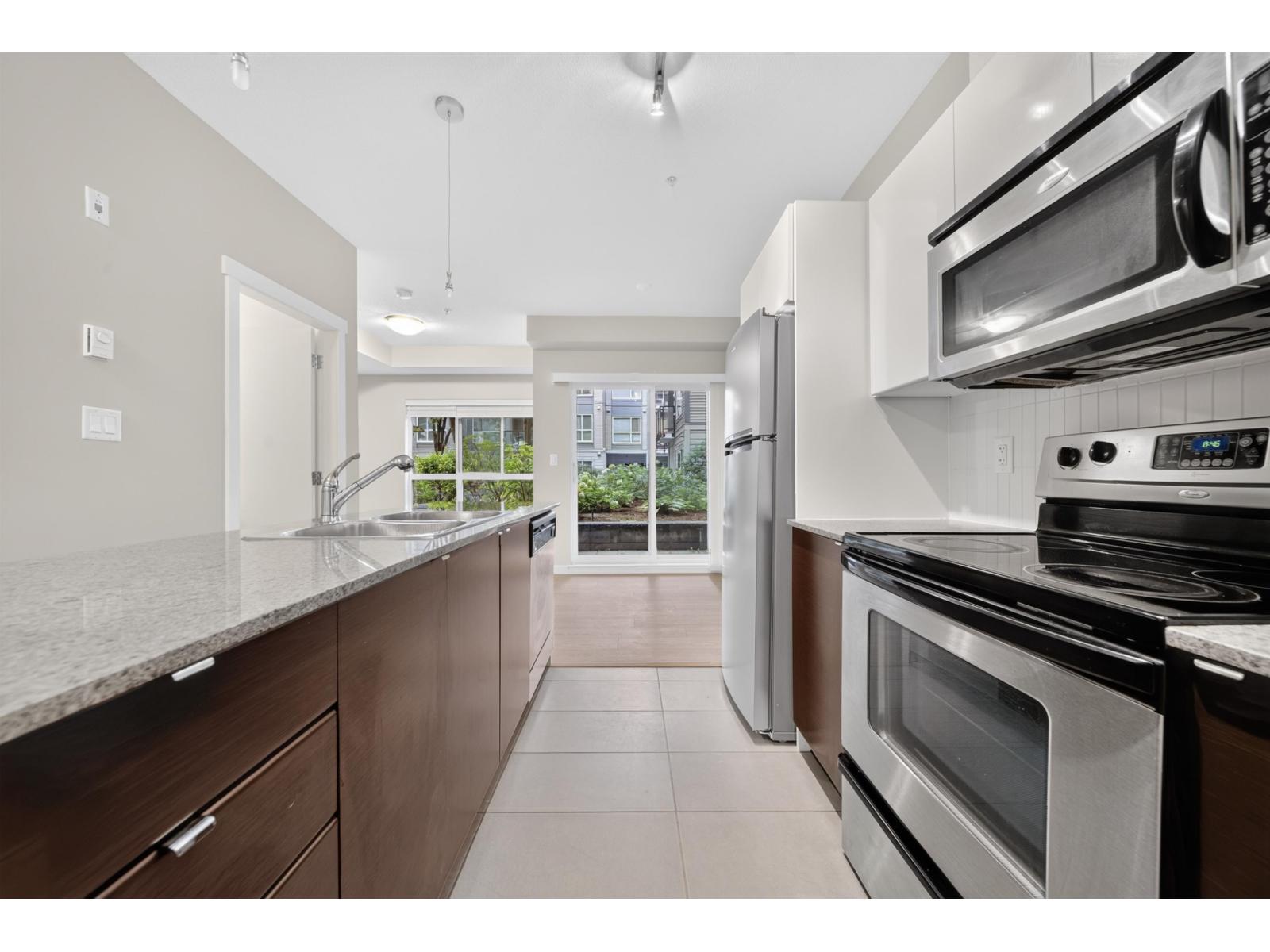 222 13733 107a Avenue, Surrey, British Columbia  V3T 0B7 - Photo 13 - R3156228