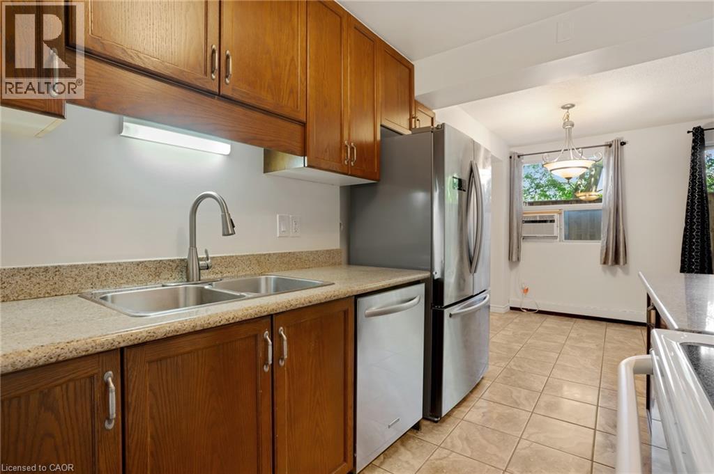 793 Colborne Street Unit# 114, Brantford, Ontario  N3S 7J3 - Photo 3 - 40838973