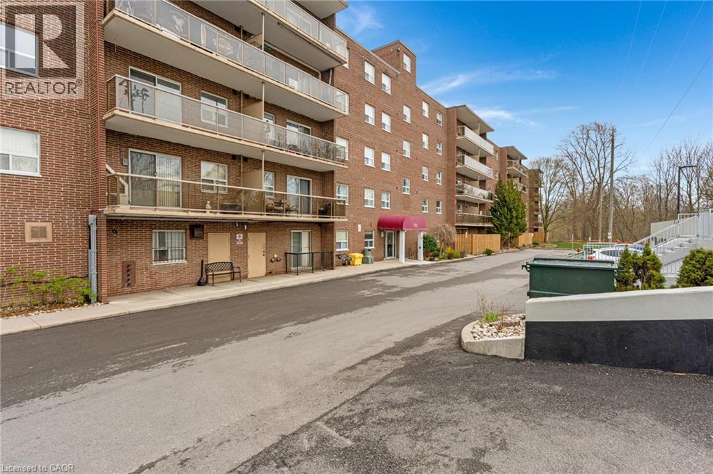 793 Colborne Street Unit# 114, Brantford, Ontario  N3S 7J3 - Photo 32 - 40838973