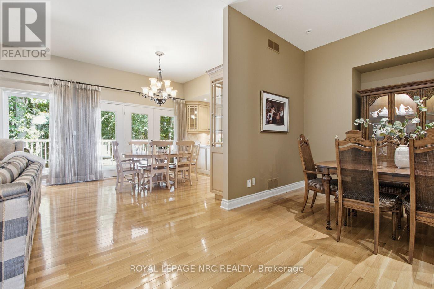 79 Cherry Ridge Boulevard, Pelham, Ontario  L0S 1C0 - Photo 11 - X13683492
