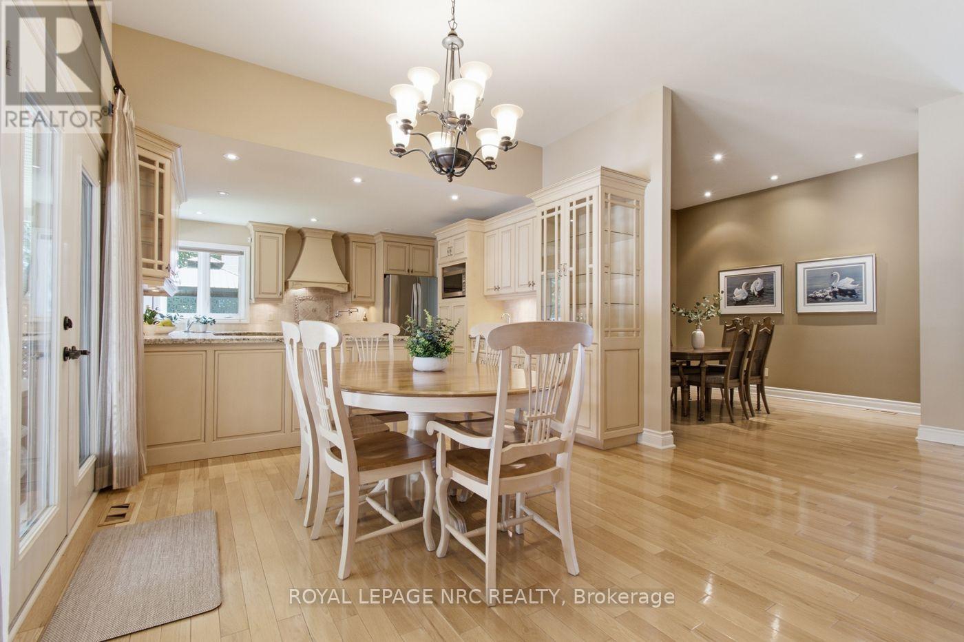 79 Cherry Ridge Boulevard, Pelham, Ontario  L0S 1C0 - Photo 12 - X13683492