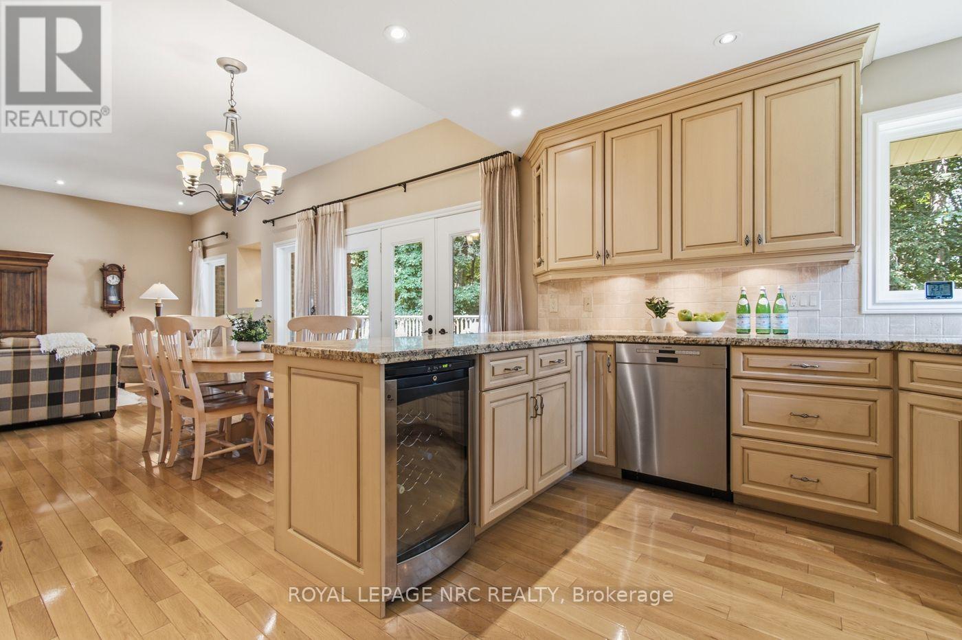 79 Cherry Ridge Boulevard, Pelham, Ontario  L0S 1C0 - Photo 16 - X13683492