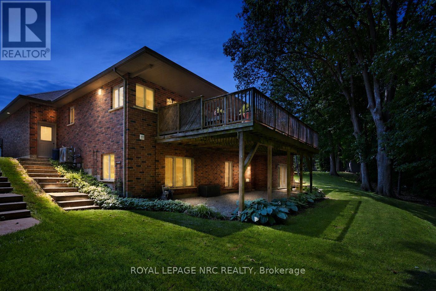 79 Cherry Ridge Boulevard, Pelham, Ontario  L0S 1C0 - Photo 4 - X13683492