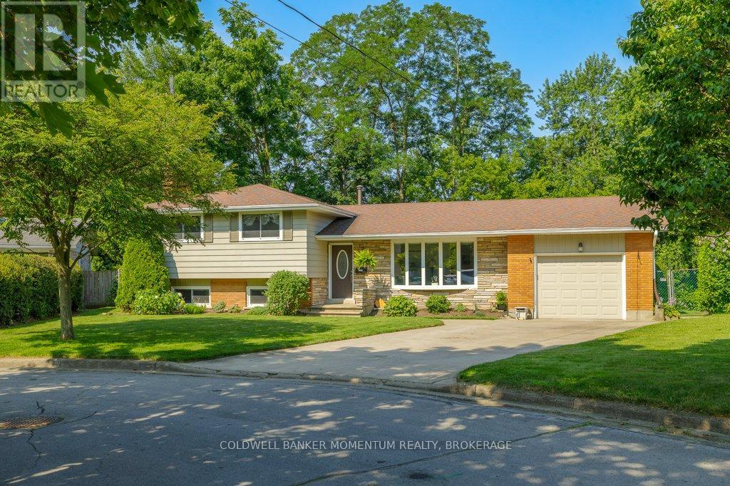 9 HEATHCOTE TERRACE, St. Catharines, Ontario