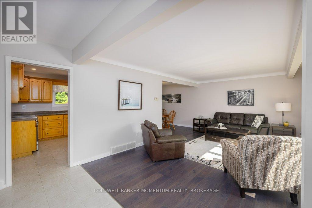 9 Heathcote Terrace, St. Catharines, Ontario  L2M 1K7 - Photo 7 - X13683520
