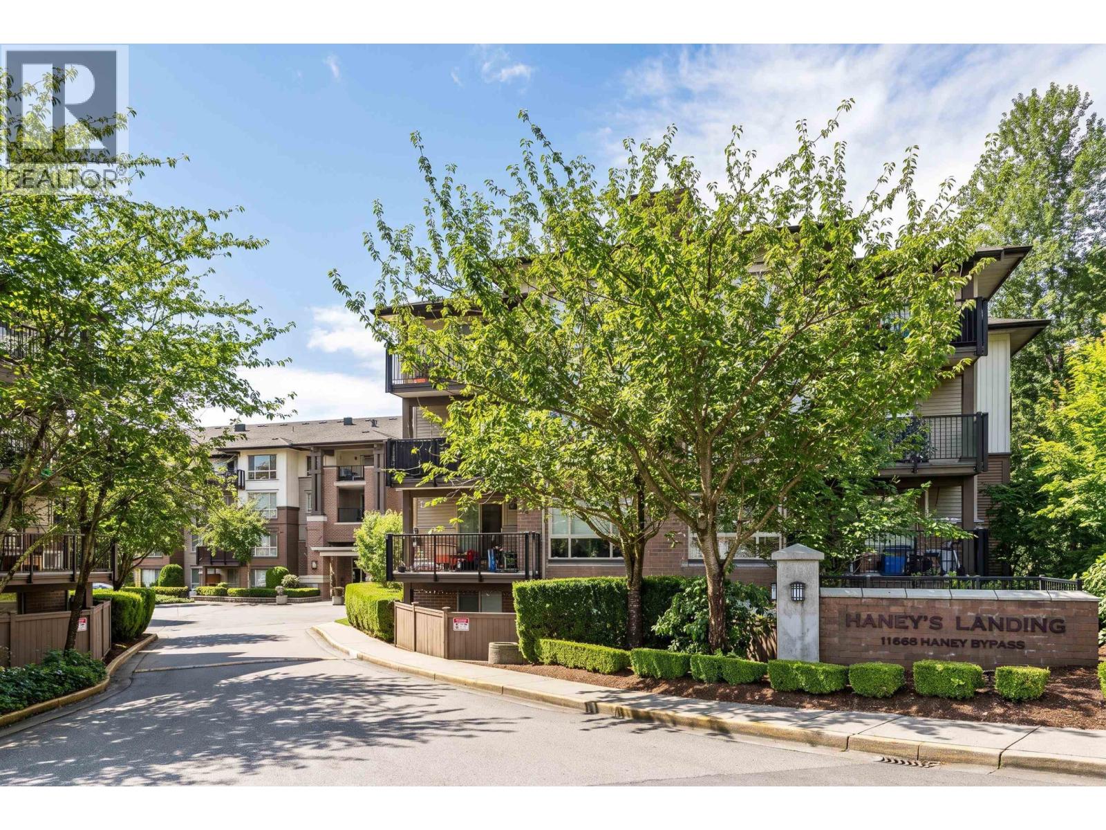 412 11665 Haney Bypass, Maple Ridge, British Columbia  V2X 8W9 - Photo 1 - R3156227