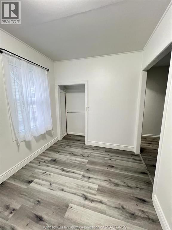 1058 California, Windsor, Ontario  N9B 2Z7 - Photo 5 - 26020025