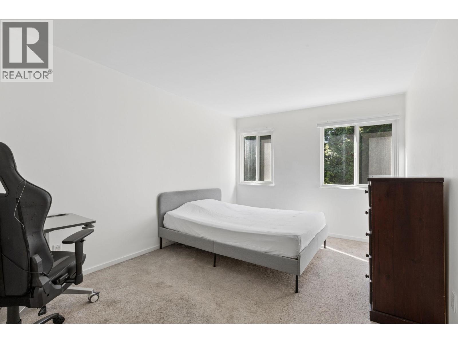 405 9880 Manchester Drive, Burnaby, British Columbia  V3N 4R3 - Photo 14 - R3156238