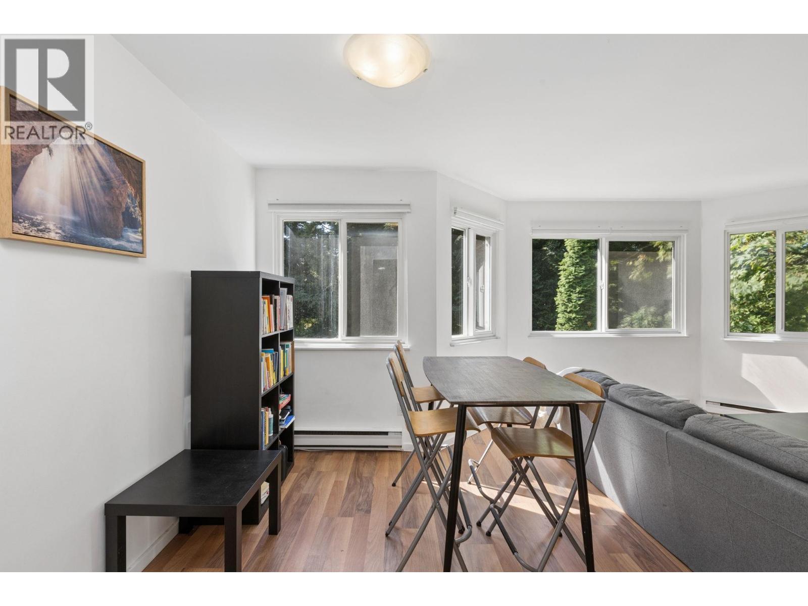 405 9880 Manchester Drive, Burnaby, British Columbia  V3N 4R3 - Photo 9 - R3156238