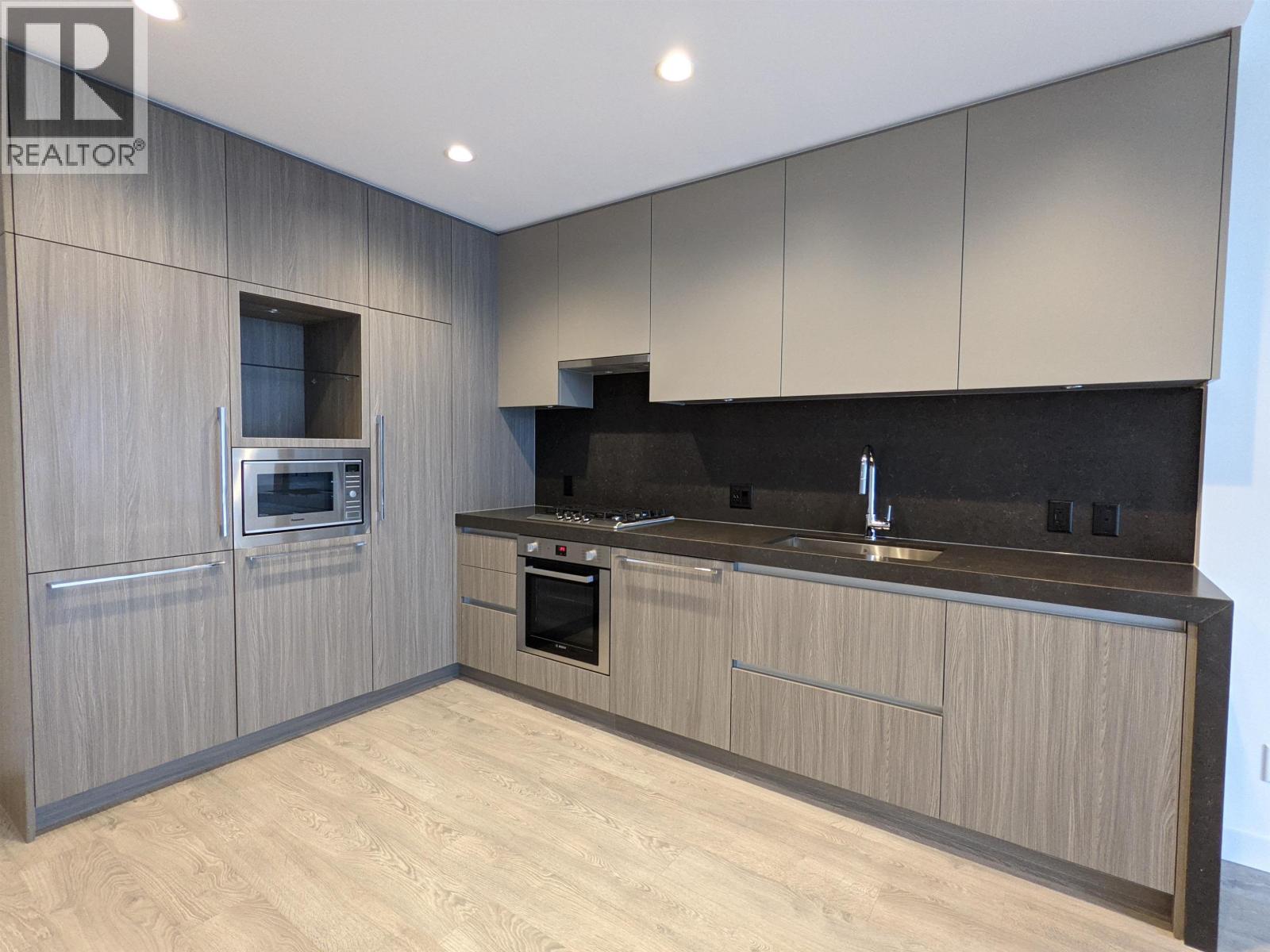 3006 6080 Mckay Avenue, Burnaby, British Columbia  V5H 0J4 - Photo 3 - R3156261