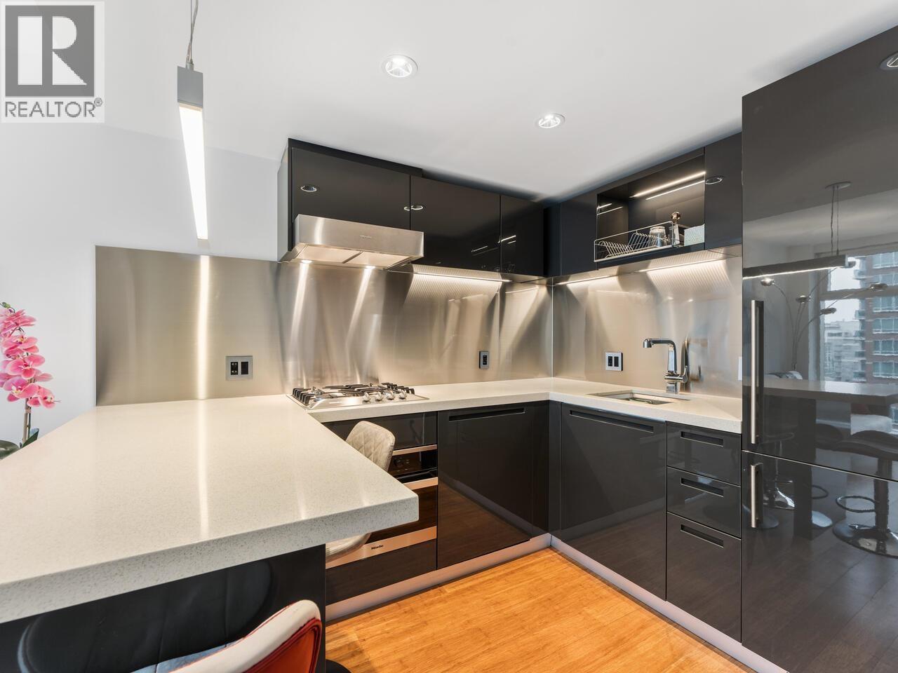 2011 777 Richards Street, Vancouver, British Columbia  V6B 0M6 - Photo 7 - R3156263