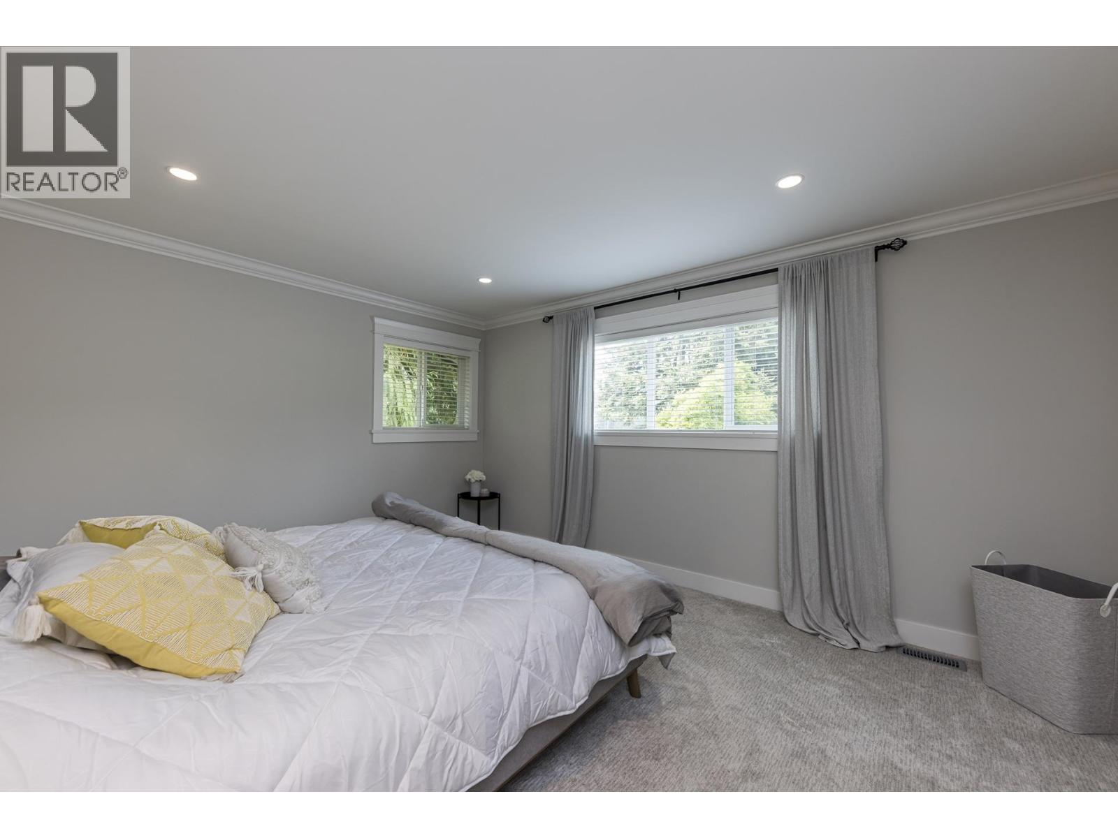 842 W 20th Street, North Vancouver, British Columbia  V7P 2B4 - Photo 14 - R3156247