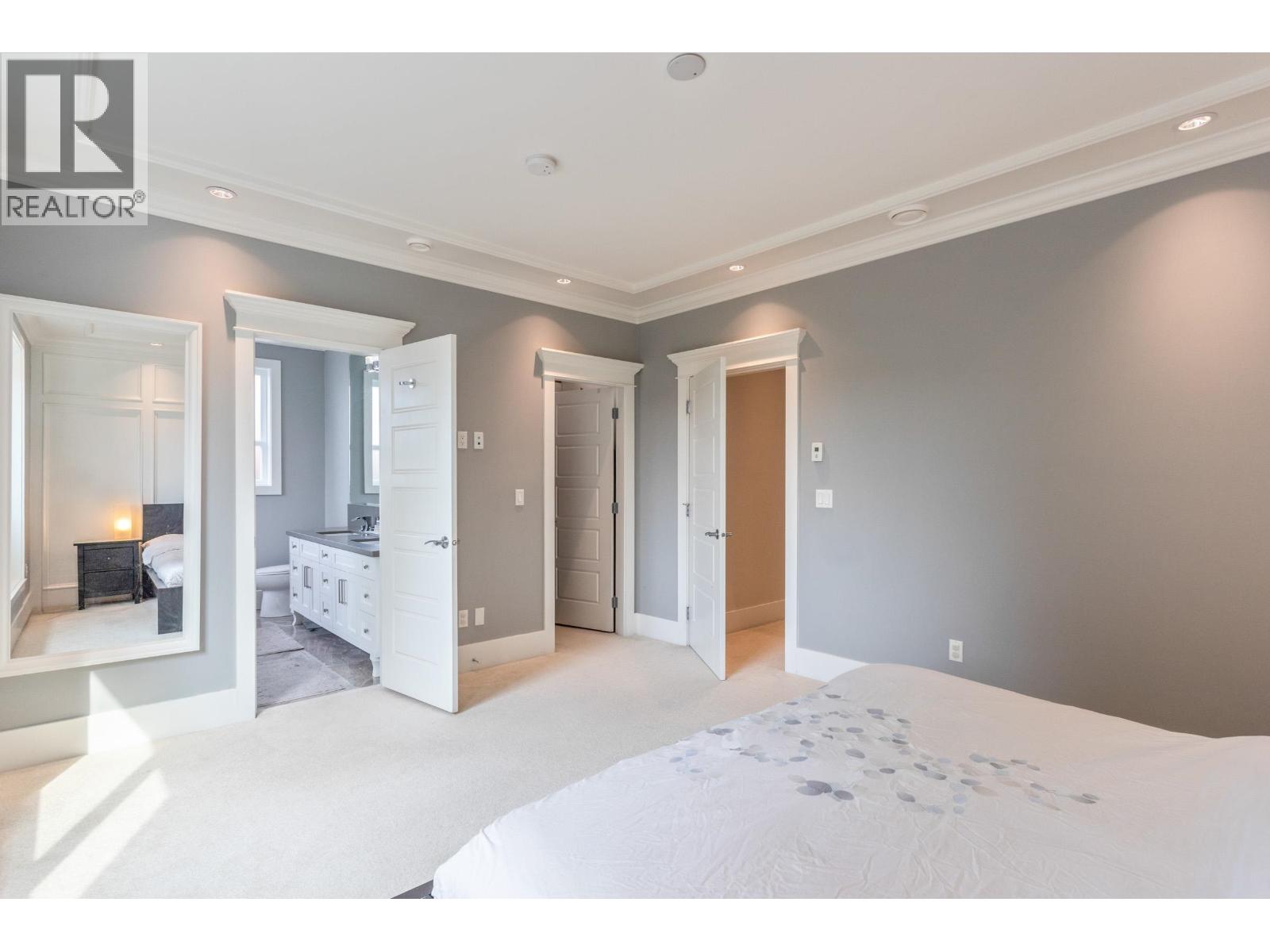 10340 Odlin Road, Richmond, British Columbia  V6X 1E2 - Photo 10 - R3156249
