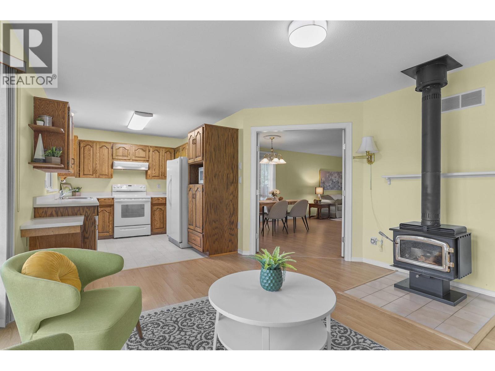 23439 Nightingale Avenue, Maple Ridge, British Columbia  V2X 9M2 - Photo 11 - R3156254
