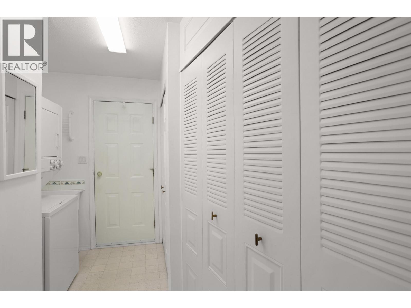 23439 Nightingale Avenue, Maple Ridge, British Columbia  V2X 9M2 - Photo 24 - R3156254