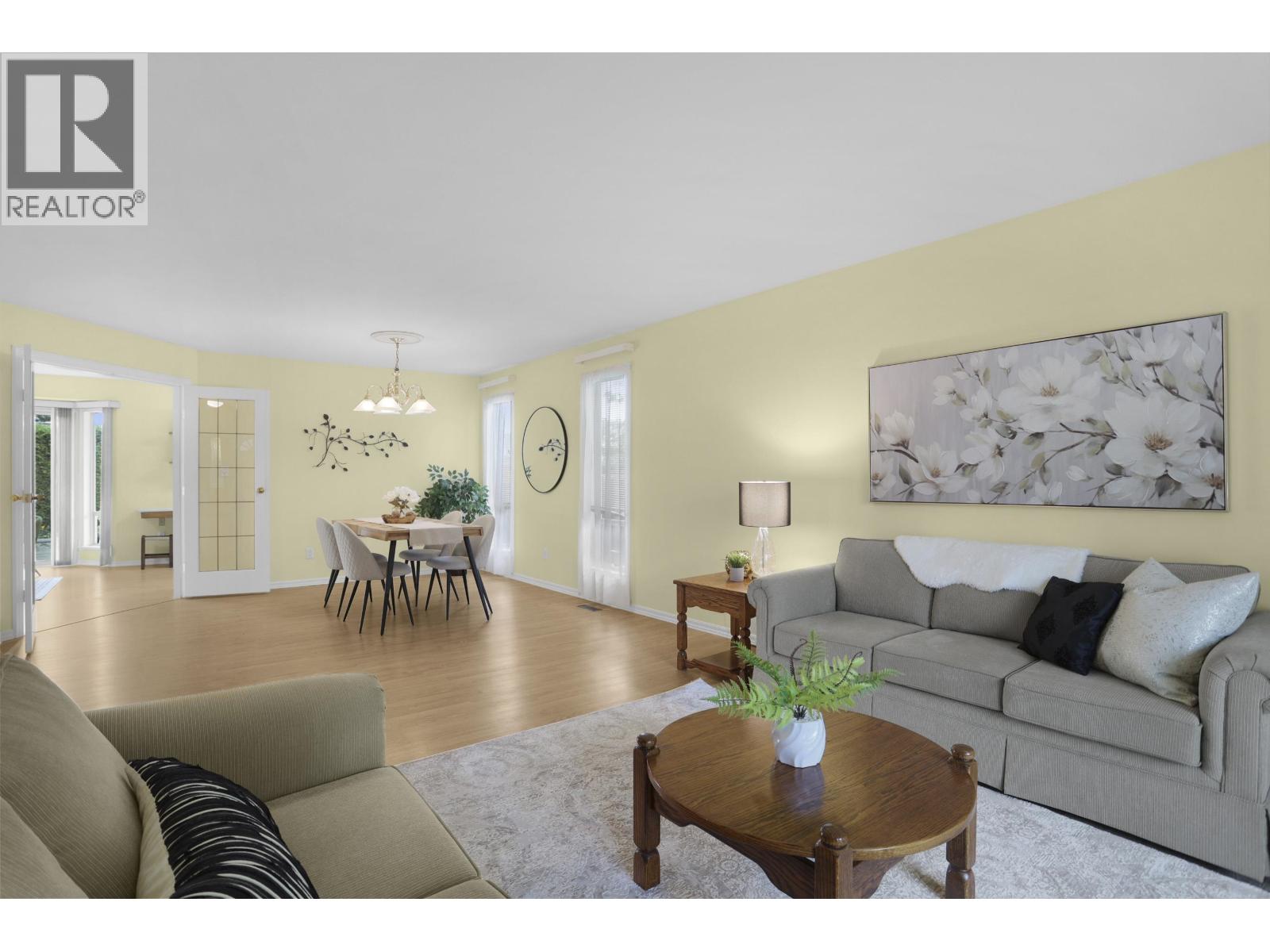 23439 Nightingale Avenue, Maple Ridge, British Columbia  V2X 9M2 - Photo 3 - R3156254
