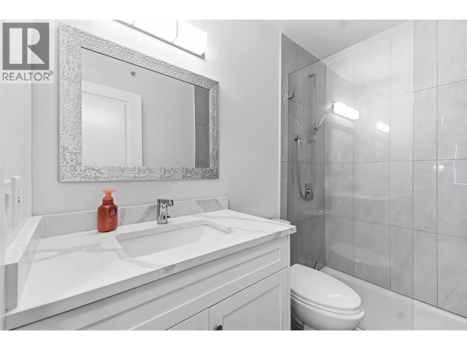 313 3000 Riverbend Drive, Coquitlam, British Columbia  V3C 6R1 - Photo 25 - R3156255