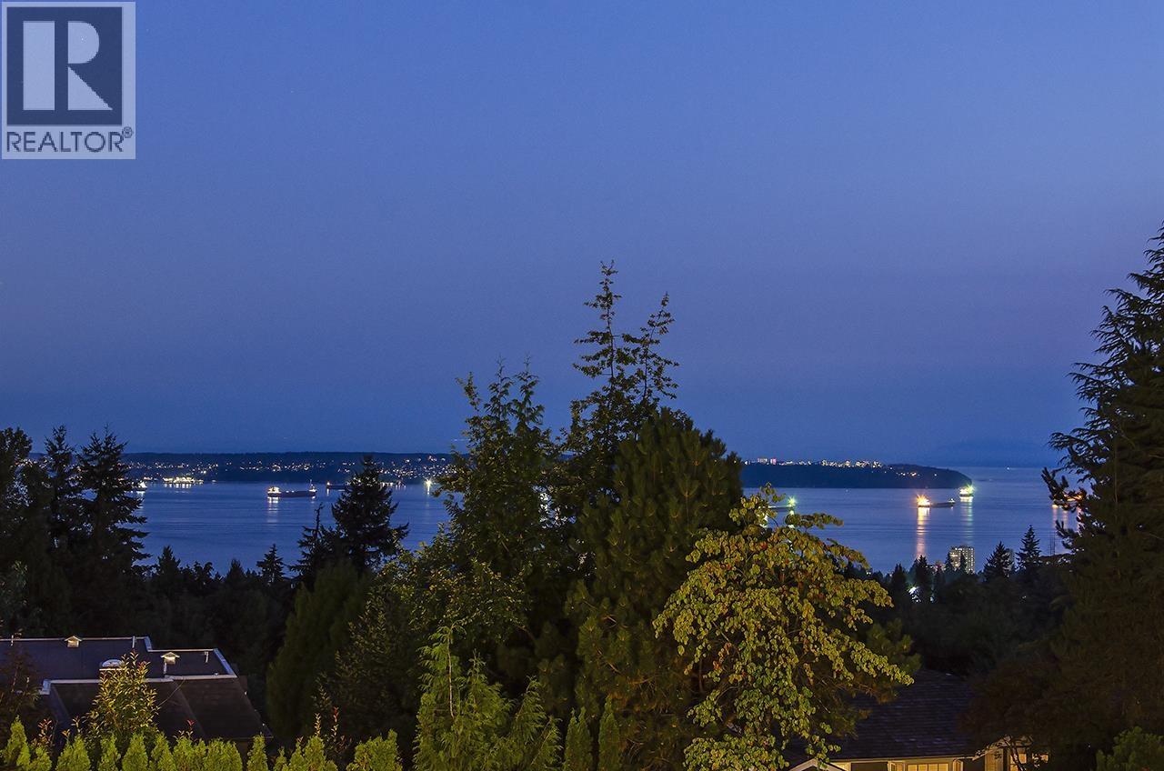 1315 Tyrol Road, West Vancouver, British Columbia  V7S 2L5 - Photo 3 - R3156275