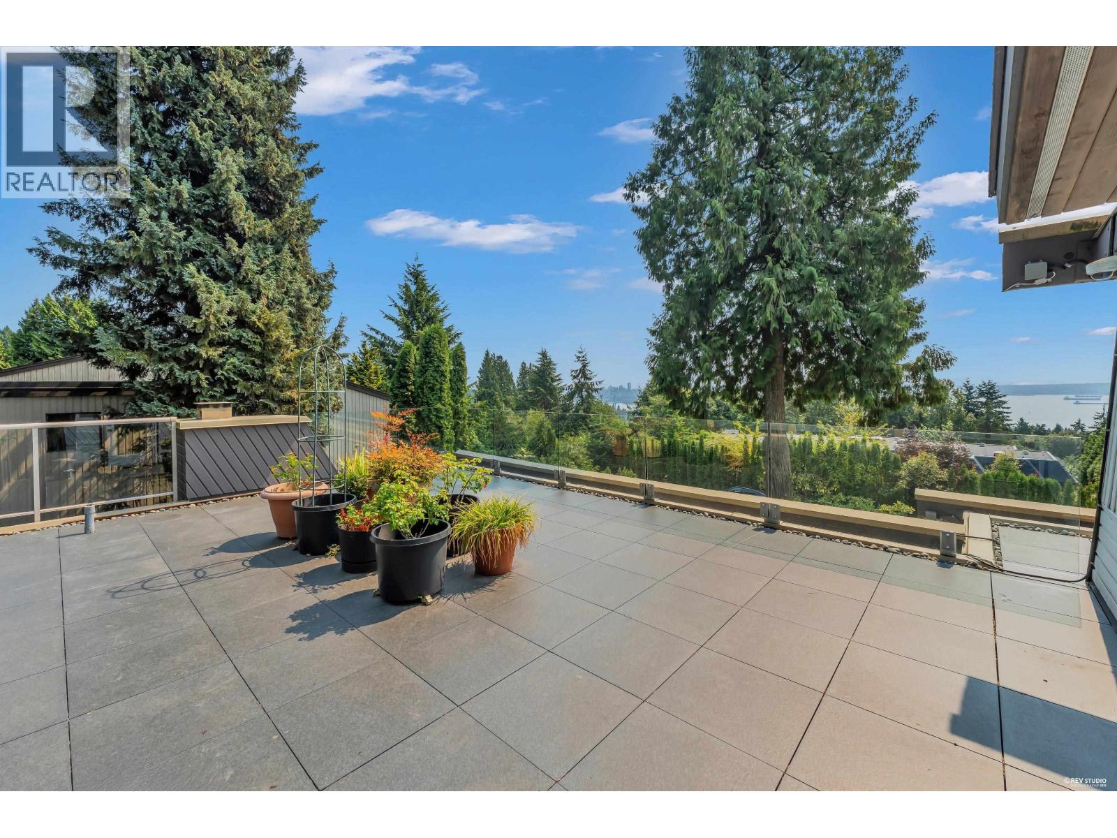 1315 Tyrol Road, West Vancouver, British Columbia  V7S 2L5 - Photo 39 - R3156275