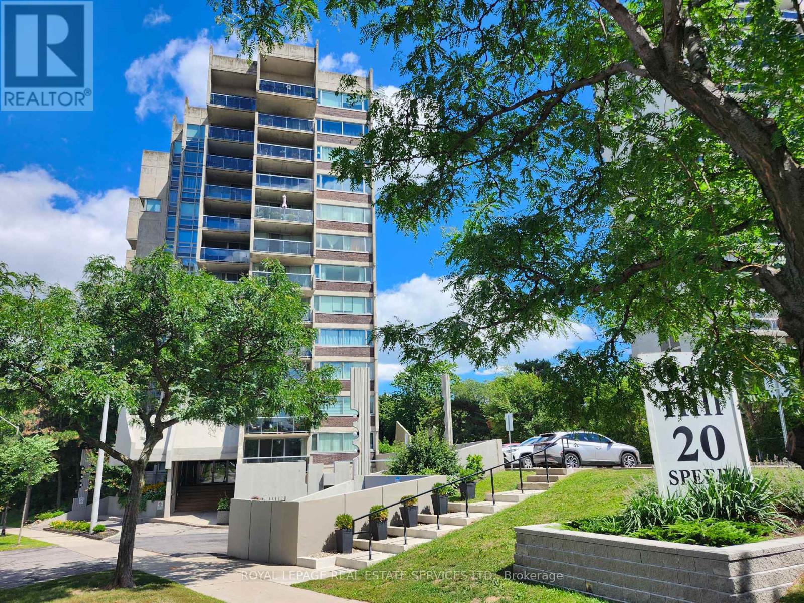 605 - 20 Speers Road, Oakville, Ontario  L6K 3R5 - Photo 2 - W13121164