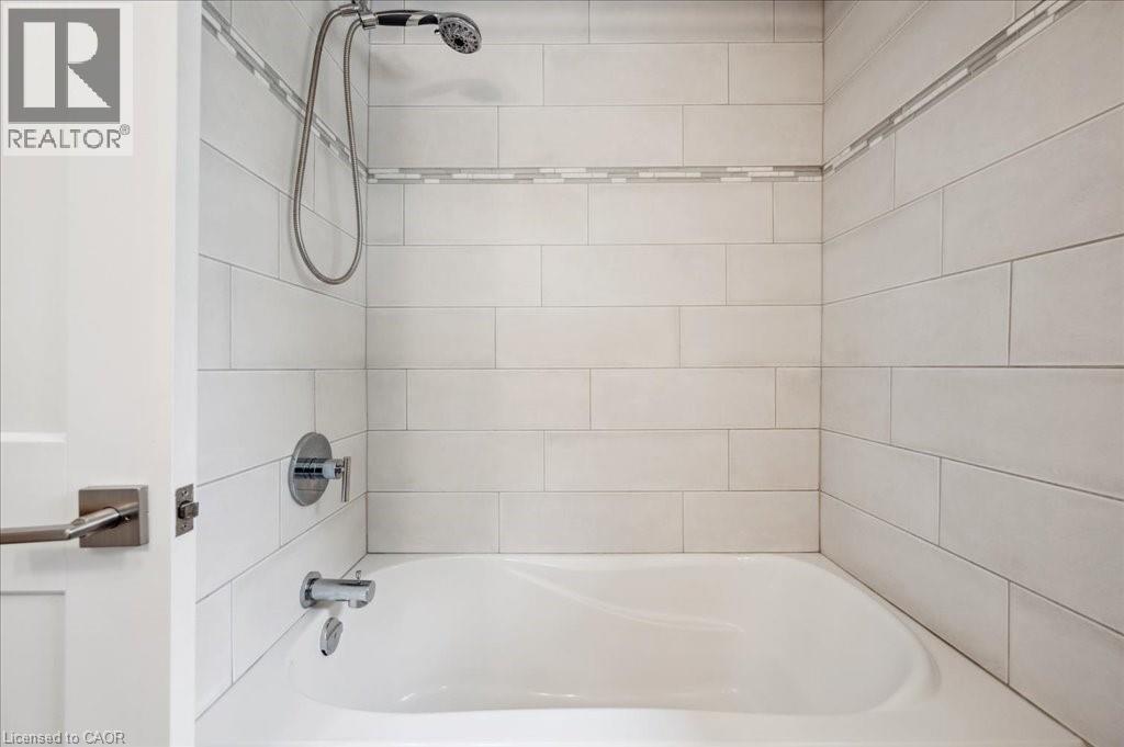 303 Martindale Crescent, Waterloo, Ontario  N2L 4M8 - Photo 18 - 40856320