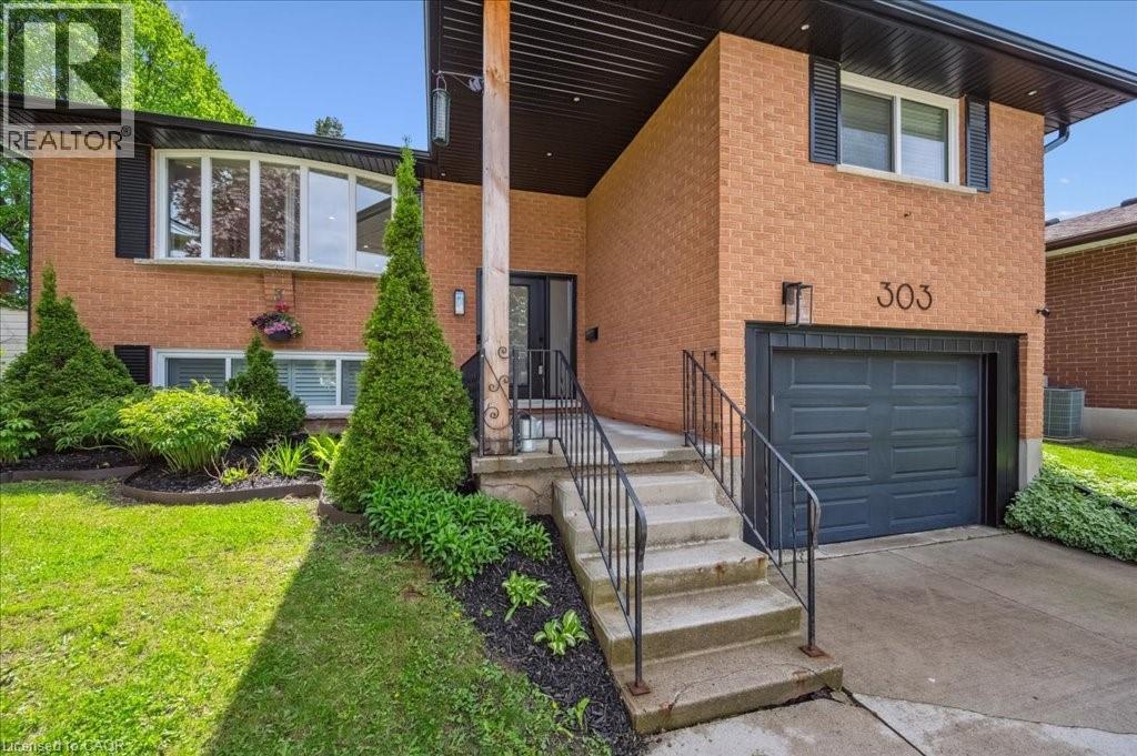 303 Martindale Crescent, Waterloo, Ontario  N2L 4M8 - Photo 4 - 40856320