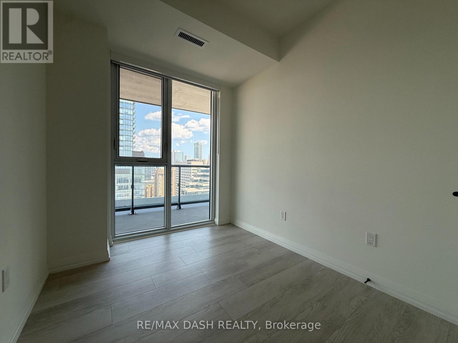2505 - 280 Dundas Street W, Toronto, Ontario  M5T 0E3 - Photo 13 - C13683470