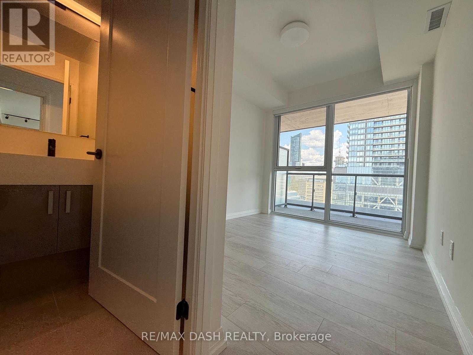 2505 - 280 Dundas Street W, Toronto, Ontario  M5T 0E3 - Photo 7 - C13683470