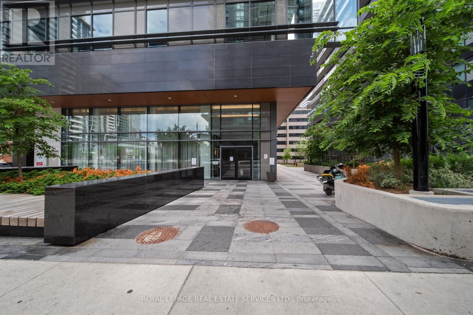 4207 - 39 Roehampton Avenue, Toronto, Ontario  M4P 0G1 - Photo 22 - C13683560