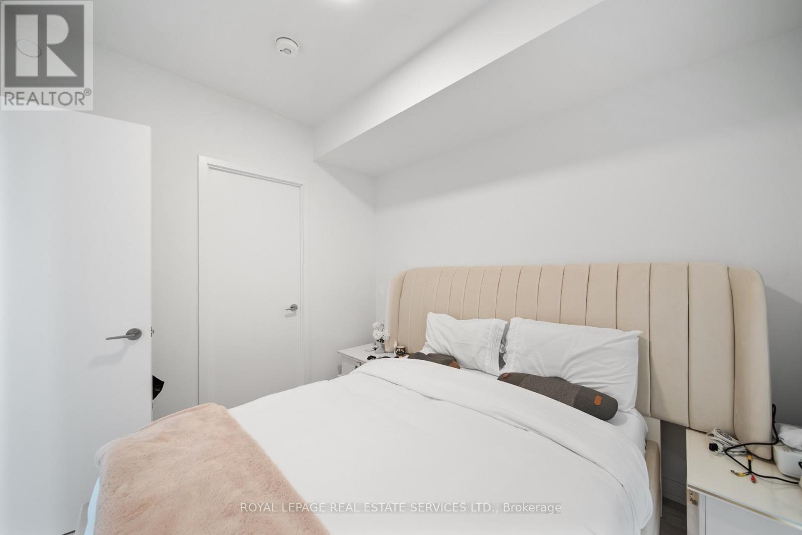 4207 - 39 Roehampton Avenue, Toronto, Ontario  M4P 0G1 - Photo 7 - C13683560