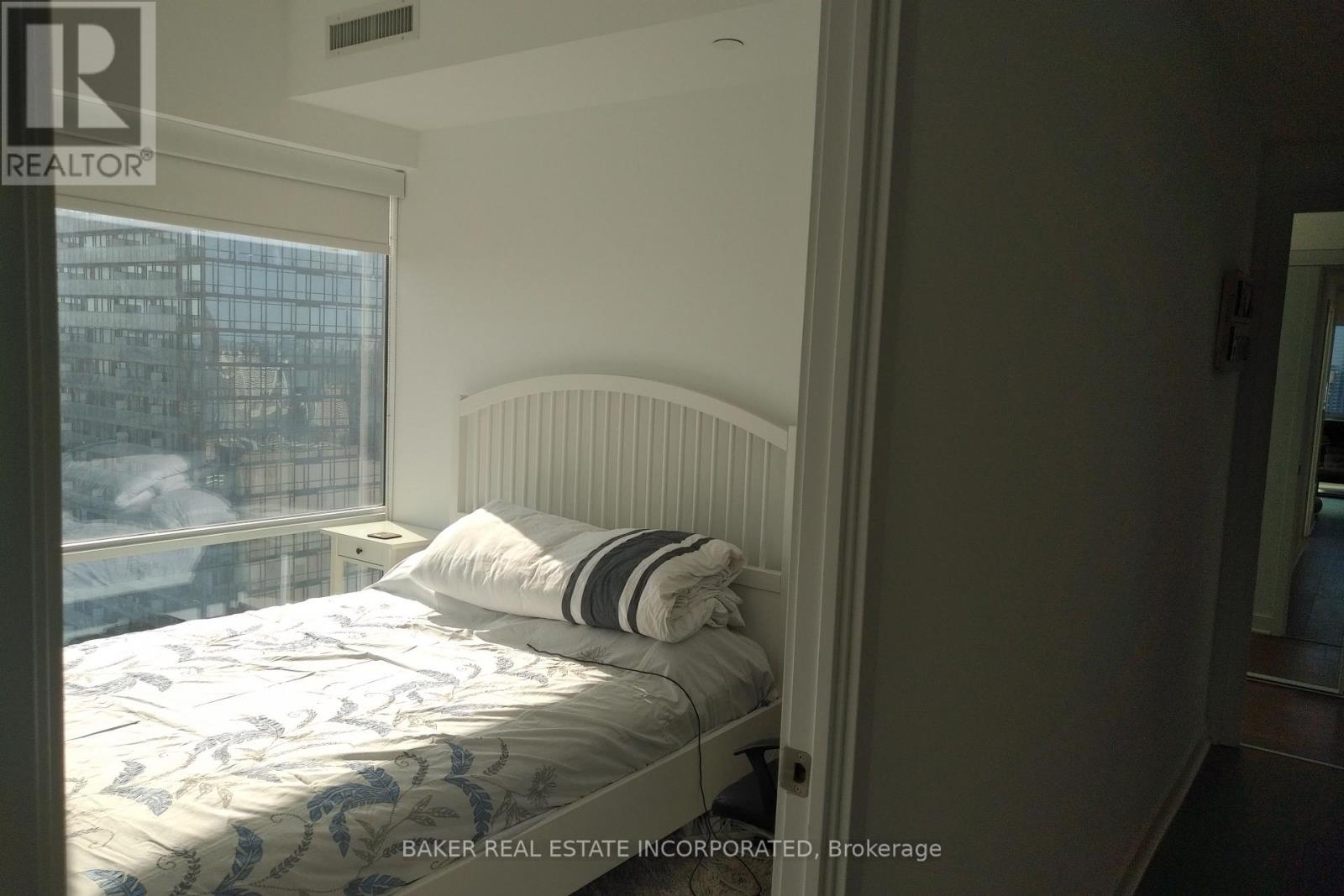 3703 - 15 Grenville Street, Toronto, Ontario  M4Y 0B9 - Photo 5 - C13683562