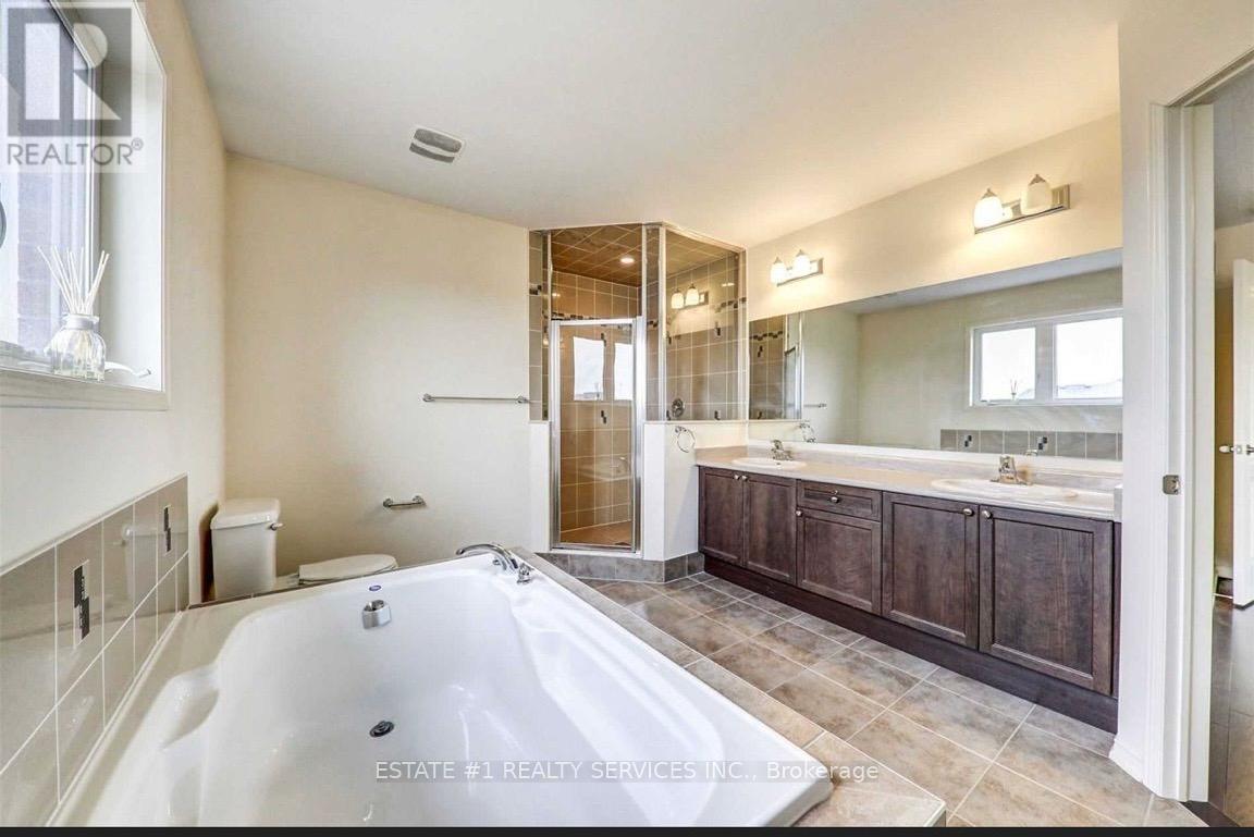 Upper - 153 Dance Act Avenue, Oshawa, Ontario  L1L 0H4 - Photo 15 - E13683494