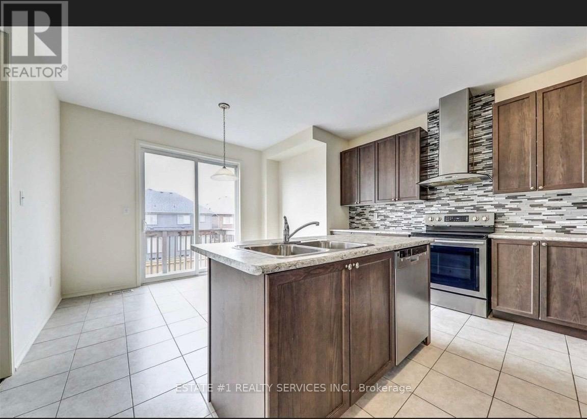 Upper - 153 Dance Act Avenue, Oshawa, Ontario  L1L 0H4 - Photo 6 - E13683494