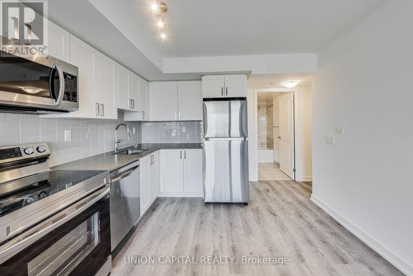 415 - 1435 Celebration Drive, Pickering, Ontario  L1W 0C4 - Photo 12 - E13683546