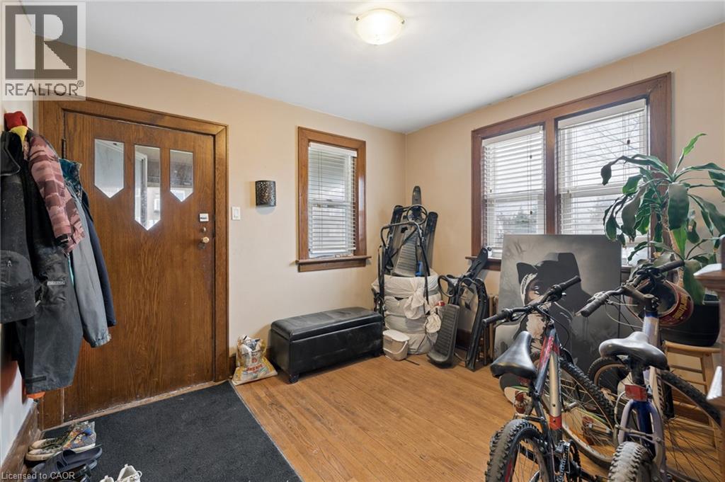22 Dellroy Avenue, Kitchener, Ontario  N2A 2S1 - Photo 26 - 40825698