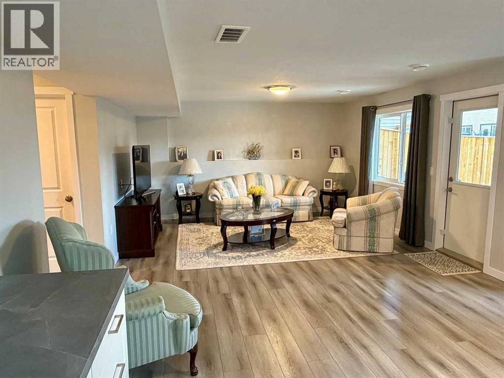 78 Lakes Estates Circle, Strathmore, Alberta  T1P 1L8 - Photo 34 - A2312878