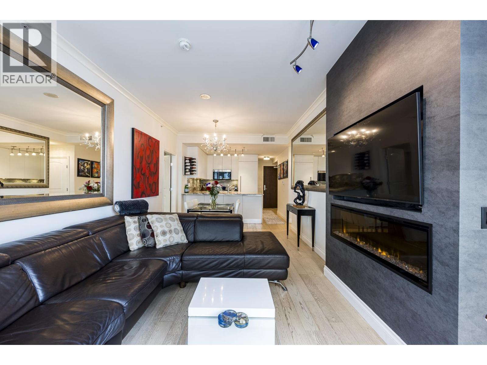 303 199 Victory Ship Way, North Vancouver, British Columbia  V7L 0E2 - Photo 16 - R3156232