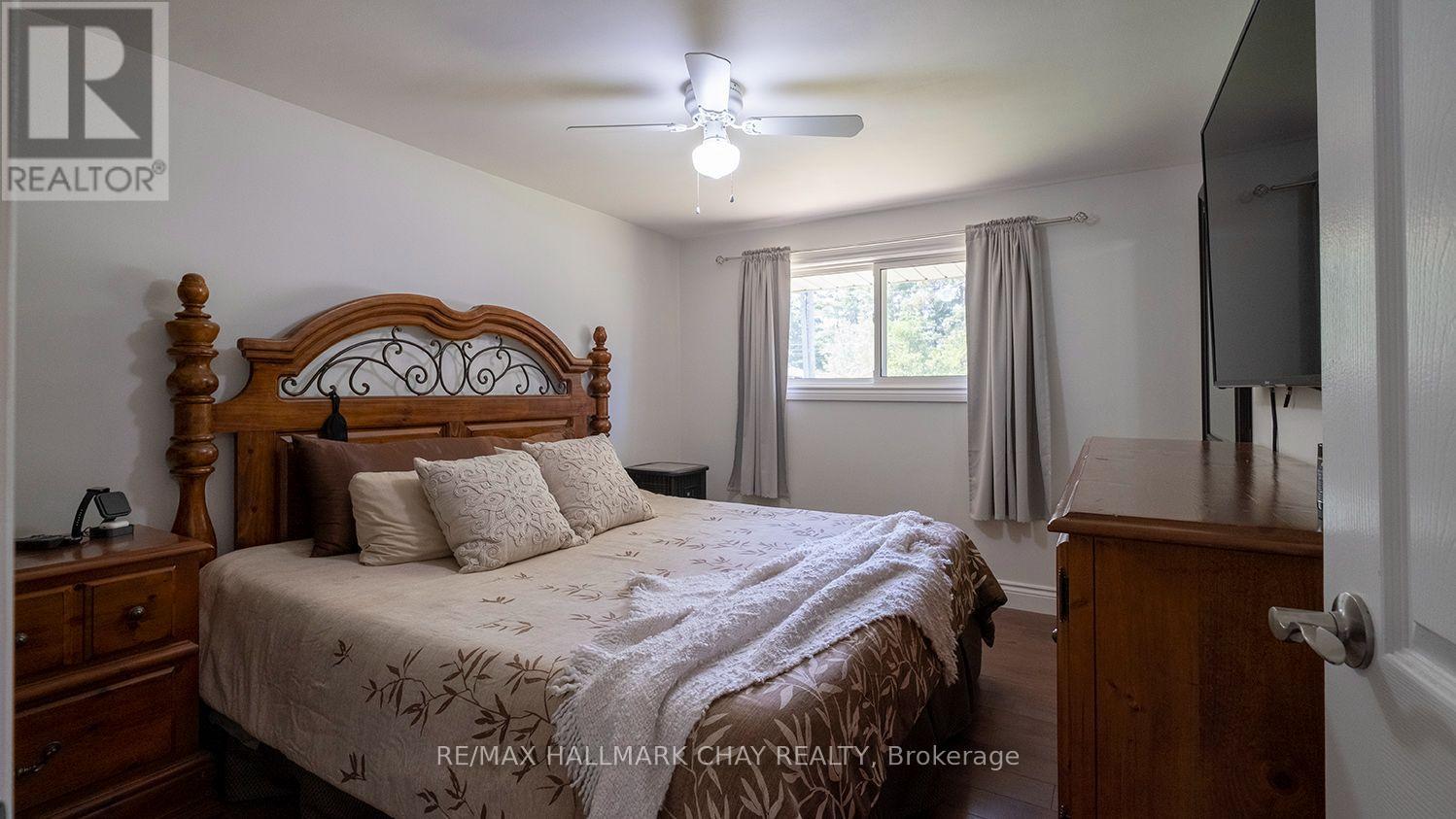 29 Lee Avenue, Essa (Angus), Ontario  L0M 1B0 - Photo 13 - N13683490