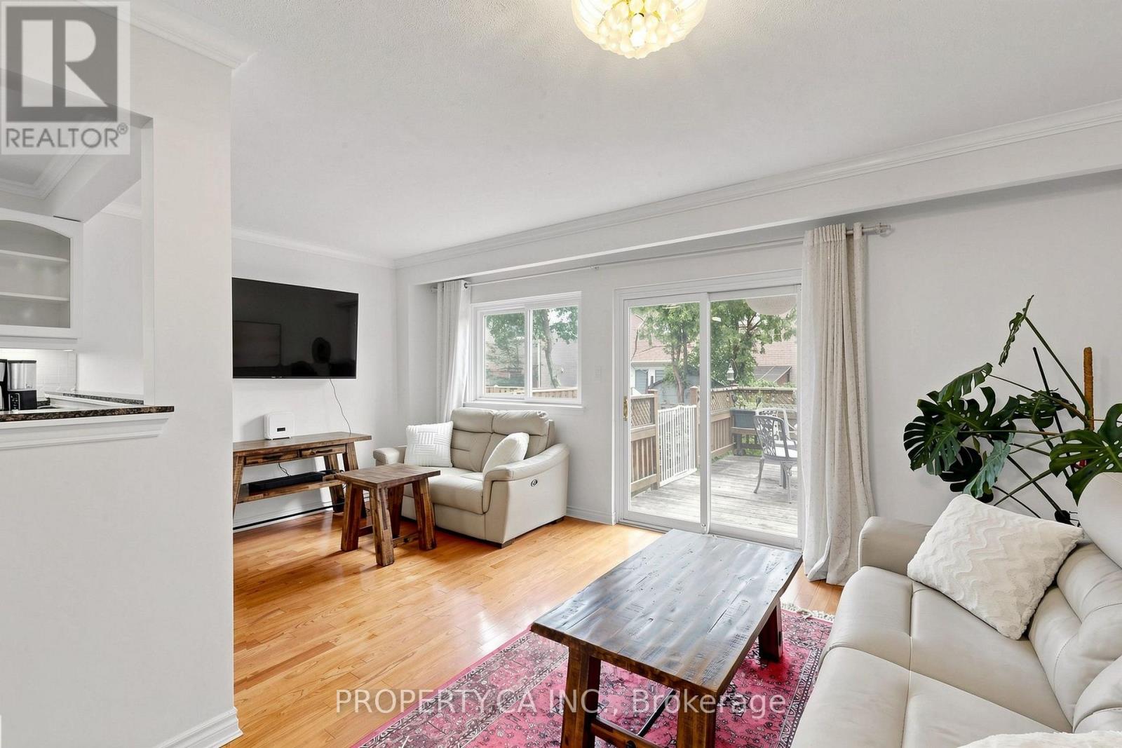 80 Peter Andrew Crescent, Vaughan, Ontario  L4J 2V5 - Photo 6 - N13683522