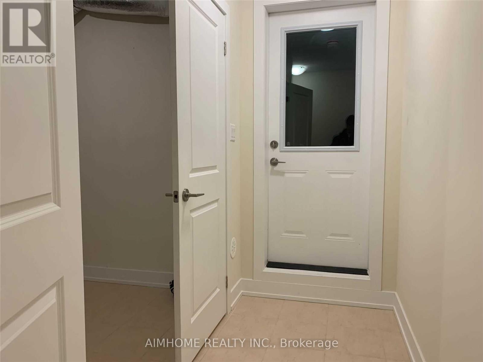 17 - 1 Bond Crescent, Richmond Hill, Ontario  L4E 3K2 - Photo 14 - N13683558