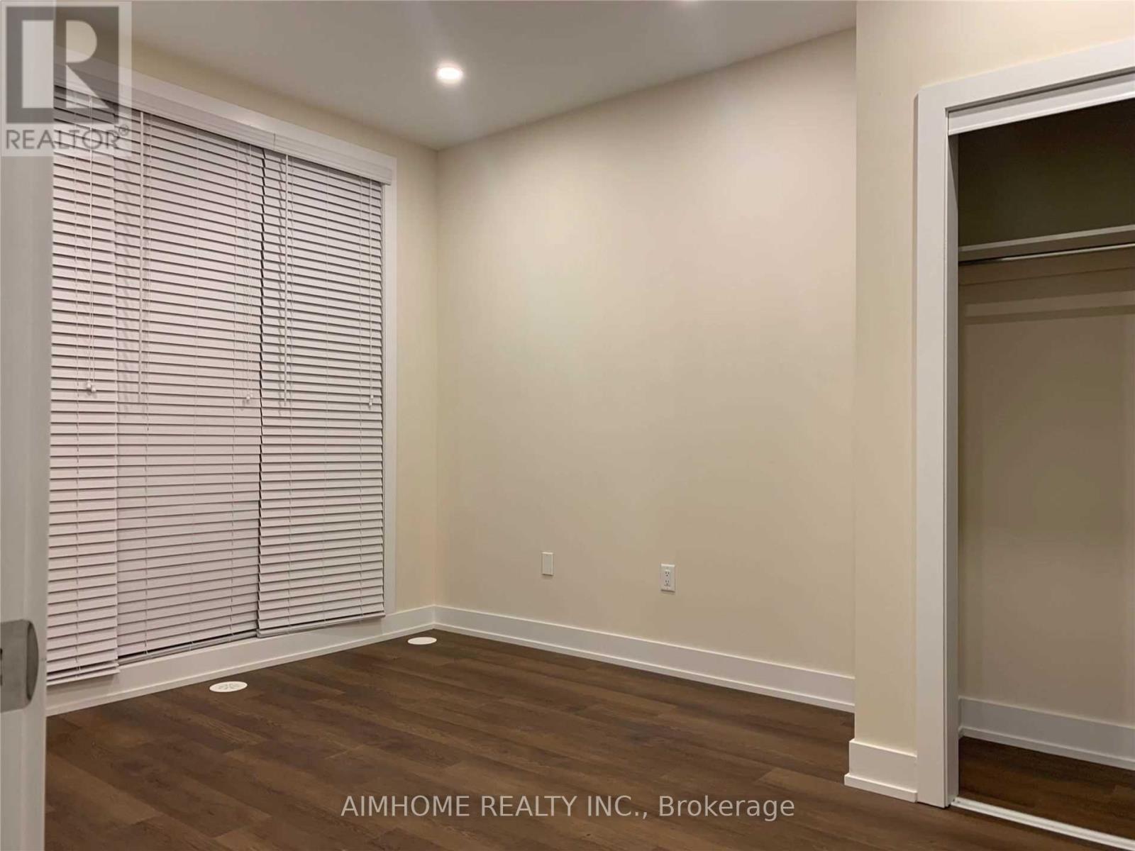 17 - 1 Bond Crescent, Richmond Hill, Ontario  L4E 3K2 - Photo 8 - N13683558