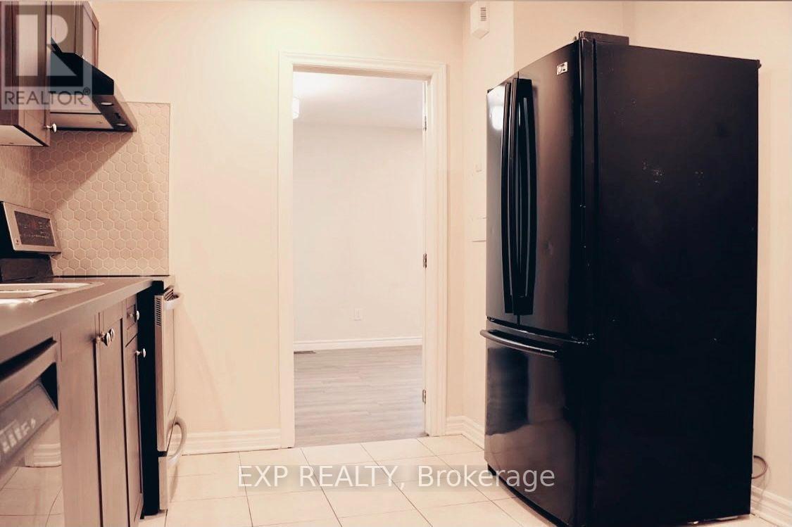 A - 1892 Kingsdale Avenue, Ottawa, Ontario K1T 1J1 - Photo 7 - X13683472